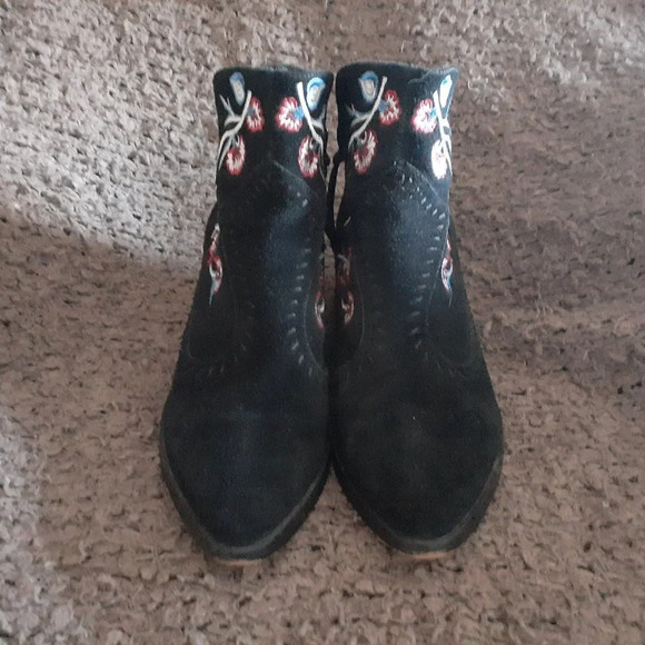 REBECCA MINKOFF-LULU-Embroidered Booties - Picture 4 of 9